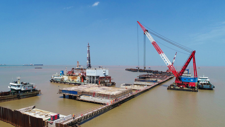 中海油濱海LNG項目建設現(xiàn)場