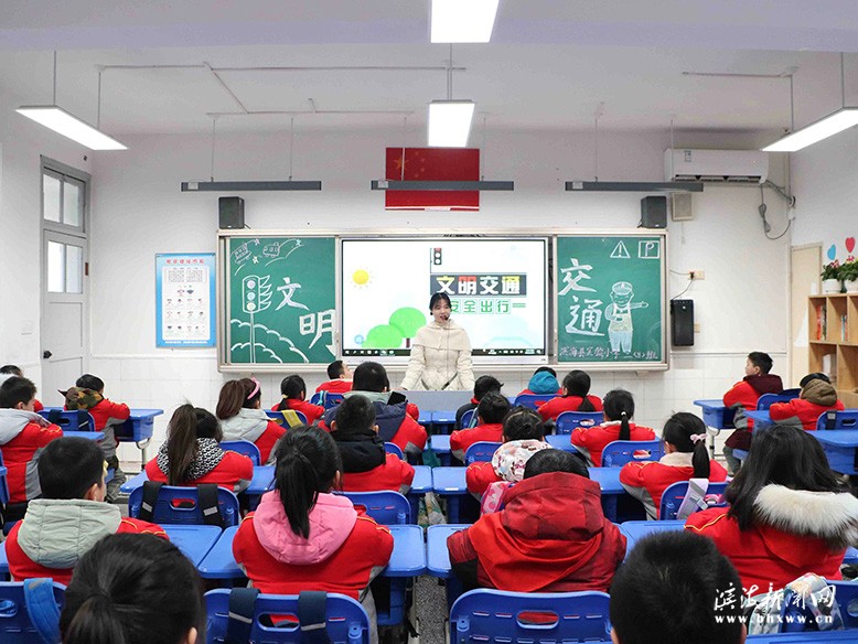 我縣中小學(xué)校迎來春季新學(xué)期報到日